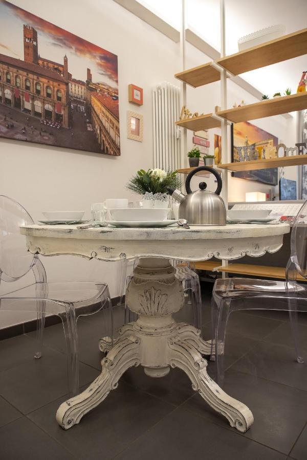 Happy Home Bo Centro Free Private Parking Bologna Exterior photo
