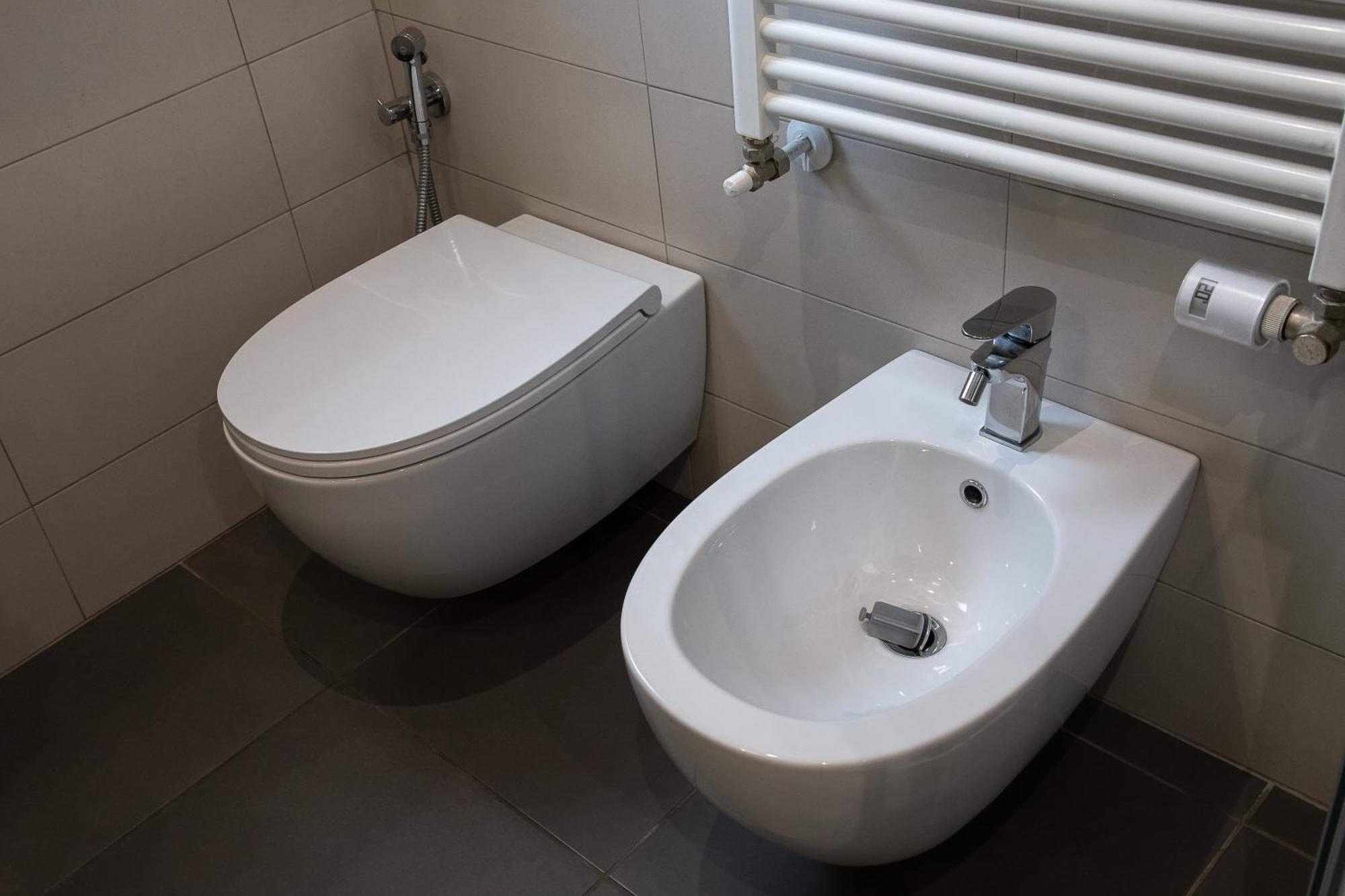 Happy Home Bo Centro Free Private Parking Bologna Exterior photo